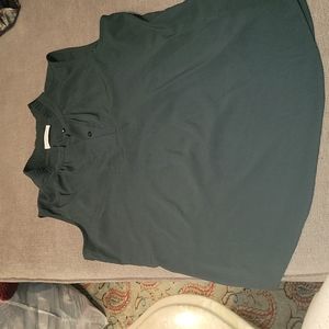 Cute sleevless blouse